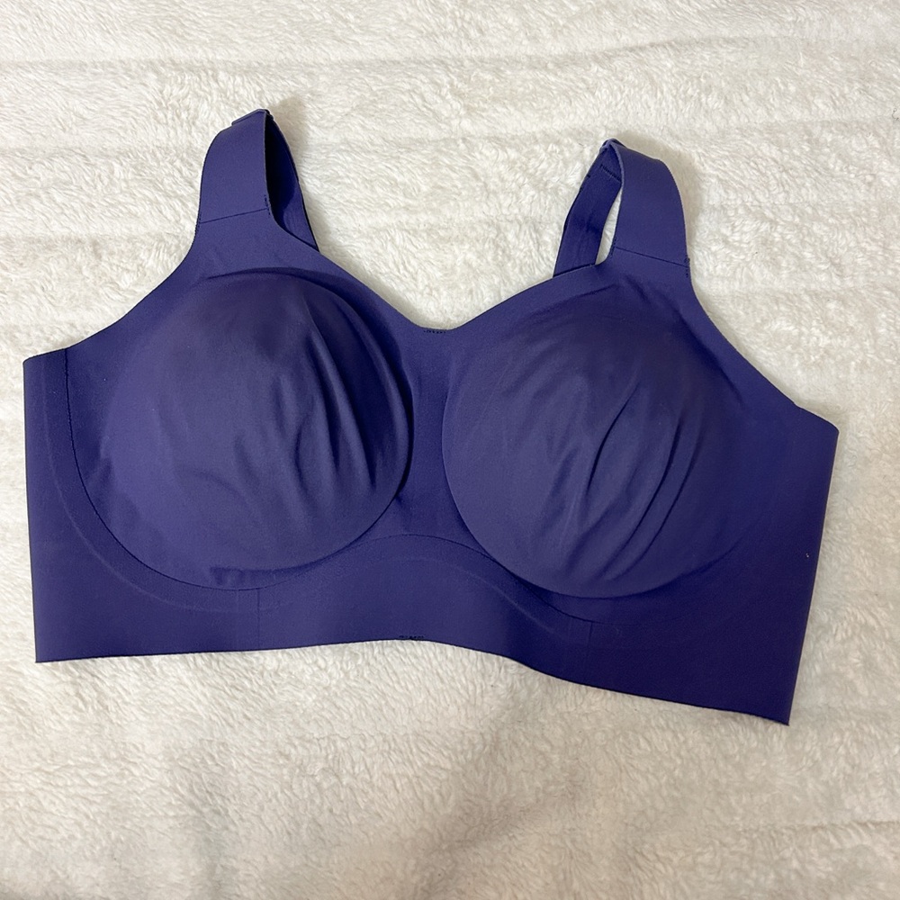 Evelyn & Bobbie The Beyond Bra